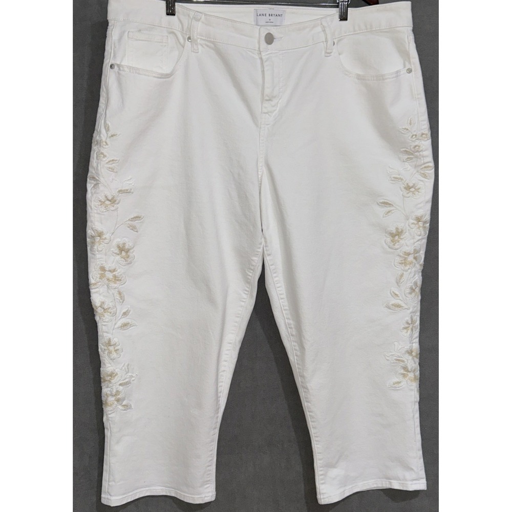 Lane Bryant 20 White Denim Stretch Floral Embroidered Crop 5-Pocket Jeans Capri